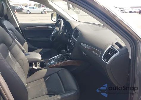 2016 Audi Q5 2.0T Premium z USA, uszkodzony, nr VIN WA1L2AFP4GA074893